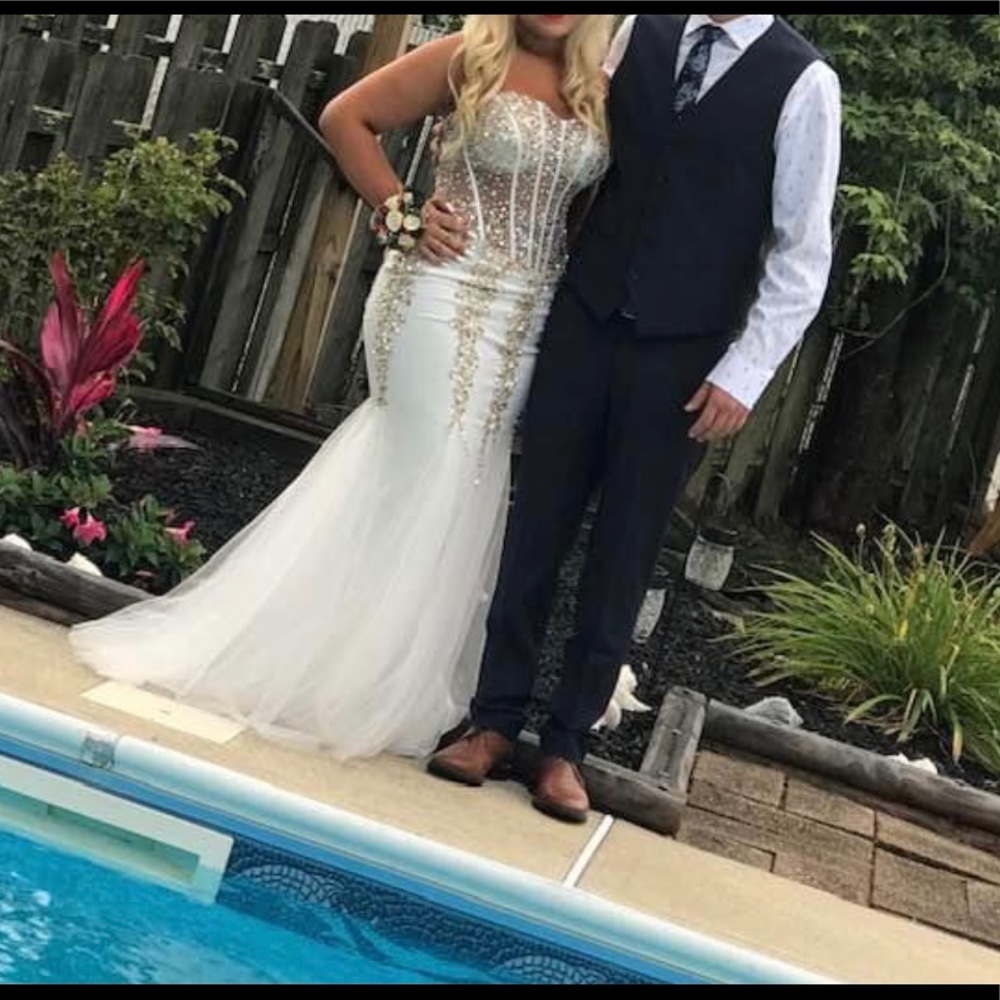 Jovani prom gown